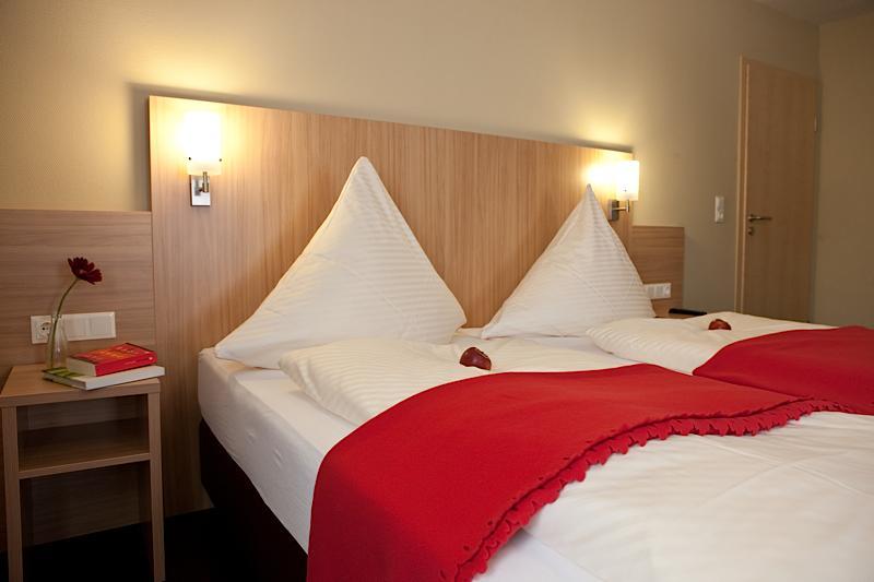 Hotel Rosenhof Garni Pegnitz Exteriör bild